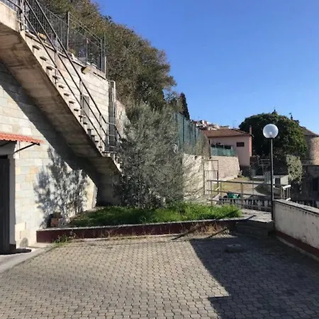 Apartamento Vista Mare Dalla Pigna Bilocale In Centro